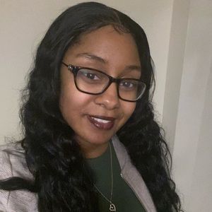 Meet your Posher, Shylin